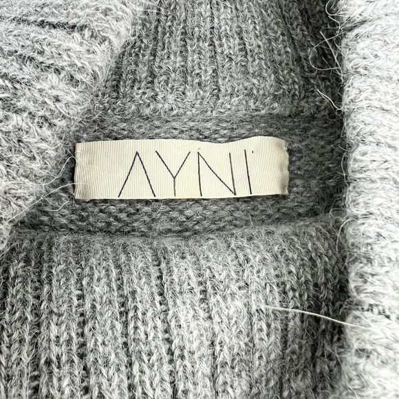 AYNI Revolve Gray Fringe Sweater Size XS Peru - Picture 2 of 5